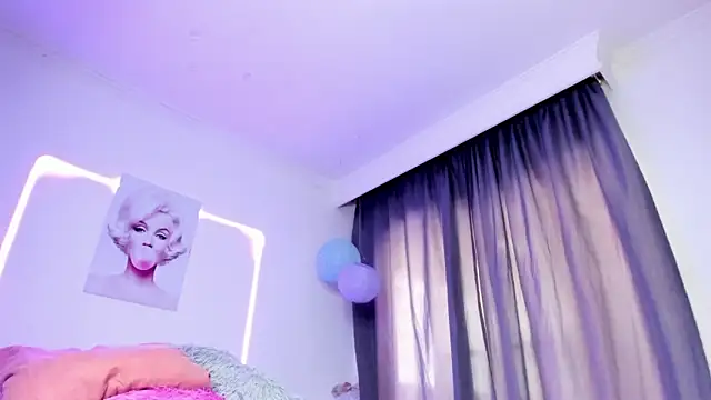 Snapshot of sweet_cinamon chatting on February 25, 2026, 4:05 pm sweet cinamon online show from February 25, 2026, 4:05 pm