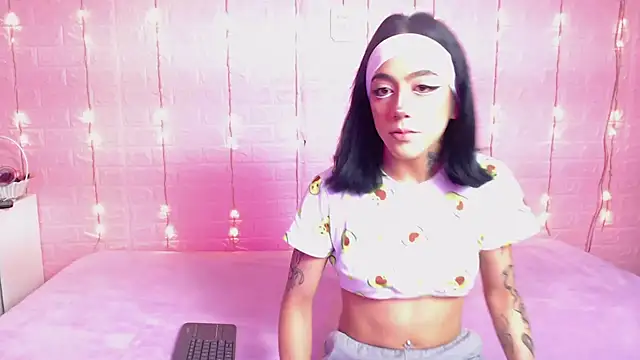 wet valery online show from March 19, 2026, 11:03 am