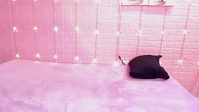 wet valery online show from March 26, 2026, 3:01 am