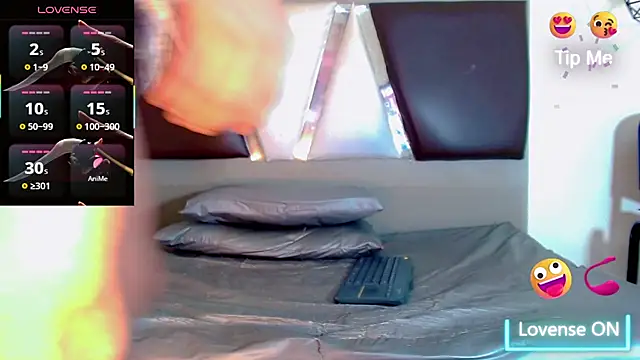 alexsandra kiss online show from December 2, 2025, 11:15 am