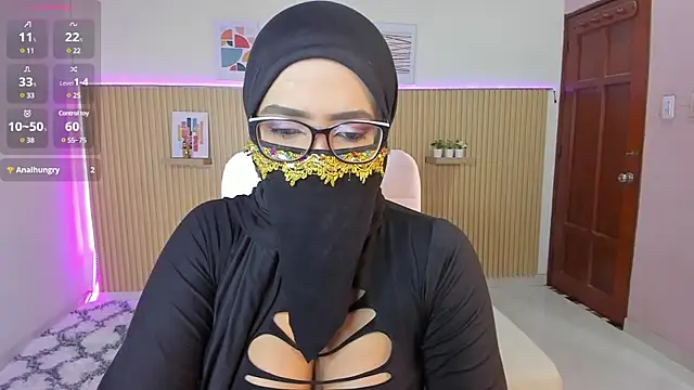 Snapshot of Sasha_Anaan chatting on March 13, 2025, 8:48 am Sasha Anaan online show from March 13, 2025, 8:48 am