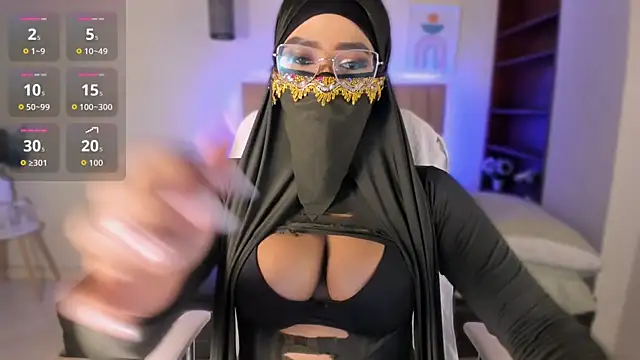 Snapshot of Sasha_Anaan chatting on September 12, 2025, 8:47 am Sasha Anaan online show from September 12, 2025, 8:47 am