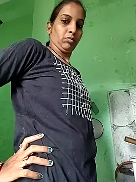 Hotty-Nidhi online show from October 29, 2025, 3:31 am