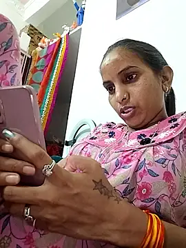 Hotty-Nidhi online show from February 12, 2026, 5:30 pm
