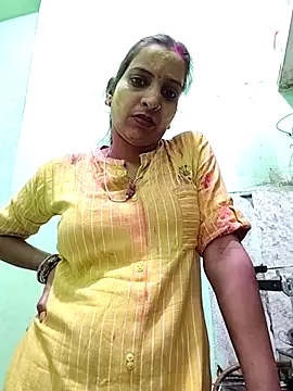 Hotty-Nidhi online show from March 4, 2026, 4:46 pm