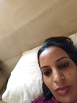 Hotty-Nidhi online show from May 24, 2026, 1:54 am