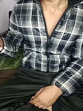 HARSHHU01 online show from December 2, 2025, 4:57 pm