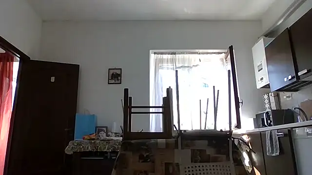 maxxxio12 online show from April 25, 2026, 10:29 am