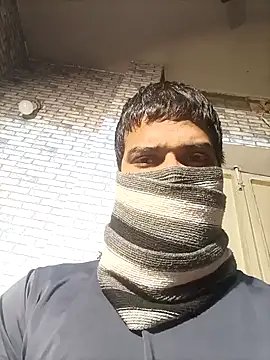 Snapshot of goluaryan chatting on November 13, 2025, 6:07 pm goluaryan online show from November 13, 2025, 6:07 pm