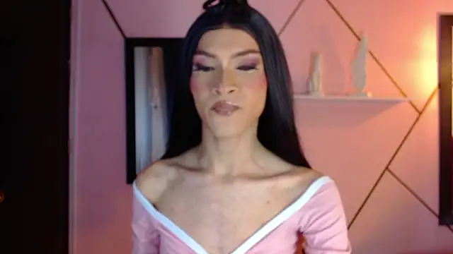 agatha rodriguez online show from October 10, 2025, 1:54 pm