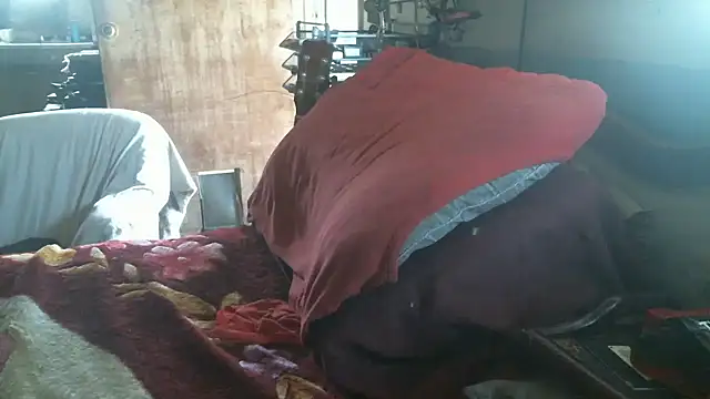 hahard1onestill online show from March 4, 2026, 6:47 pm