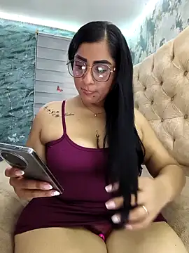 L ucero online show from February 4, 2026, 9:42 pm