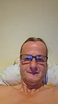 namorreyeb1 online show from November 10, 2025, 7:40 am