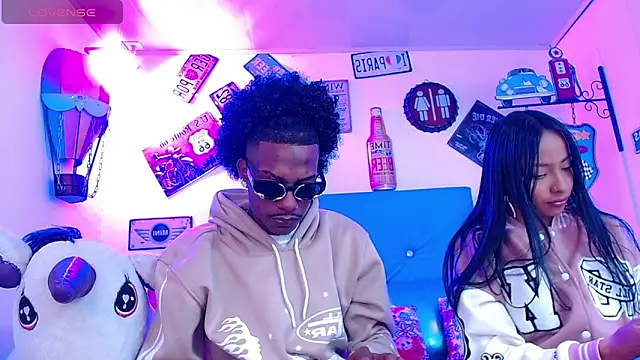 lili roussi online show from September 9, 2025, 3:28 am