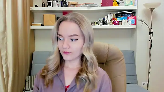 Snapshot of Kara_Smith_ chatting on January 6, 2025, 11:20 pm Kara Smith online show from January 6, 2025, 11:20 pm