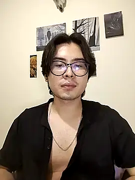 Snapshot of Dante_Gothic chatting on March 19, 2025, 7:29 am Dante Gothic online show from March 19, 2025, 7:29 am