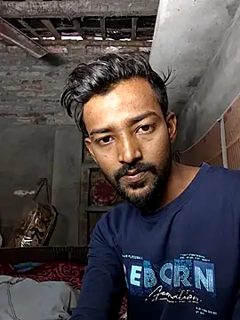 India HOT23 online show from December 20, 2025, 5:25 am