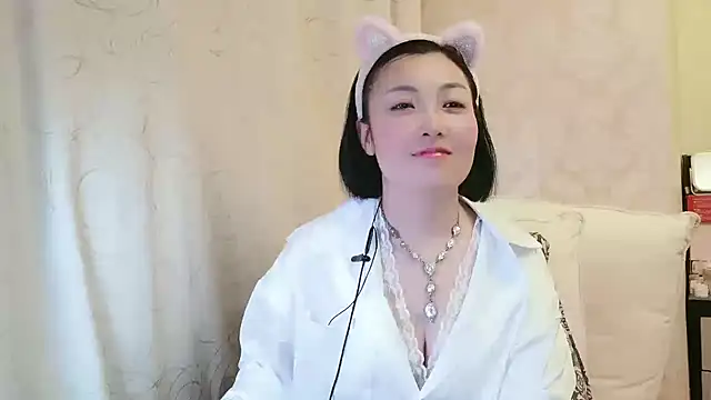 Rachel-6600 online show from February 11, 2026, 4:01 pm