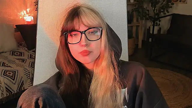 MemoryCadence online show from October 19, 2025, 3:23 pm