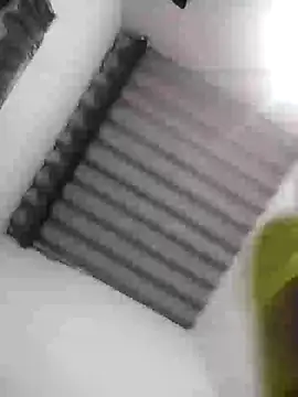 Snapshot of Andy-rtg chatting on March 11, 2025, 12:33 am Andy-rtg online show from March 11, 2025, 12:33 am