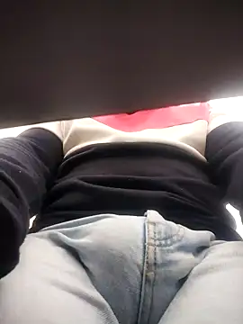 Snapshot of Andy-rtg chatting on October 11, 2025, 4:27 pm Andy-rtg online show from October 11, 2025, 4:27 pm