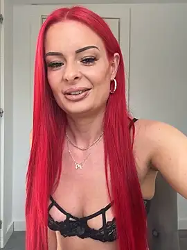 FariBanxOfficial online show from October 15, 2025, 1:22 pm