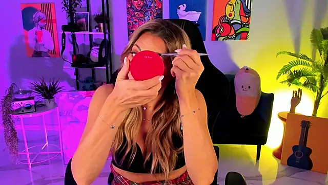 SarahAlluring online show from October 31, 2025, 12:39 pm