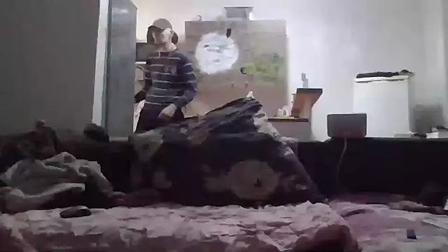 Snapshot of ThePython666 chatting on November 18, 2025, 6:45 pm ThePython666 online show from November 18, 2025, 6:45 pm