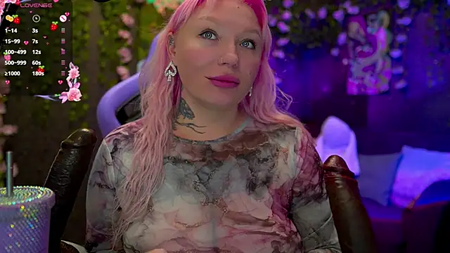 BlackedBarbie online show from October 3, 2025, 12:57 pm