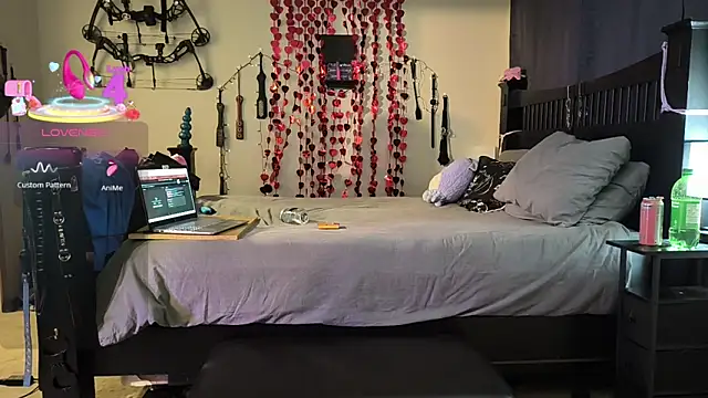 KinkyBratandDaddy online show from March 25, 2026, 2:28 am