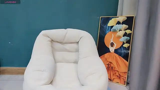 lovely-ann online show from March 10, 2025, 5:39 pm