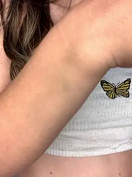 valery and Dani  online show from January 15, 2026, 8:01 pm