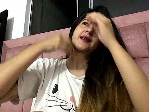 Snapshot of skyler1195 chatting on January 16, 2026, 7:23 am skyler1195 online show from January 16, 2026, 7:23 am