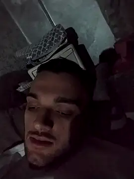 Francescodicristina44 online show from February 15, 2026, 9:44 pm