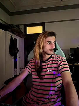 twink69Finger online show from October 8, 2025, 3:48 am