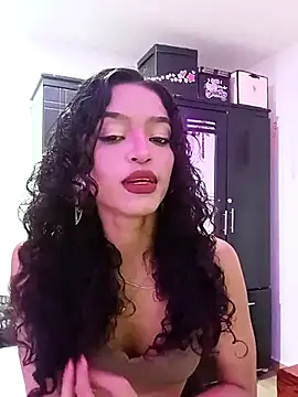 Aphrodite-777 online show from April 7, 2026, 5:02 pm