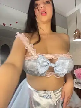 Snapshot of alisonnwalker2025 chatting on February 20, 2026, 1:22 pm alisonnwalker2025 online show from February 20, 2026, 1:22 pm