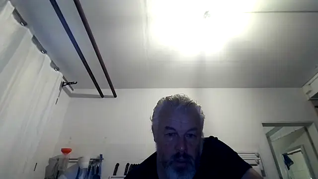 Berg Boy online show from December 16, 2025, 5:12 am