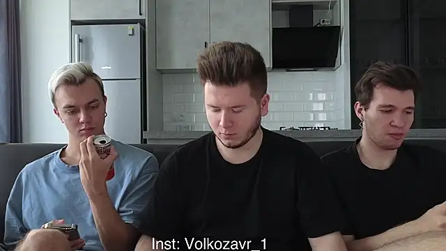 boys sobolisha online show from October 6, 2025, 1:52 pm