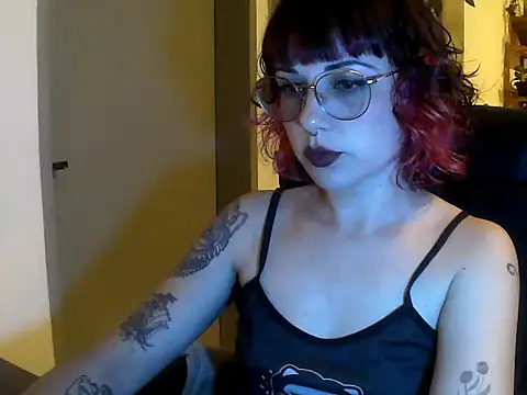 Snapshot of Acid_Girl_Ofc chatting on October 16, 2025, 3:18 am Acid Girl Ofc online show from October 16, 2025, 3:18 am