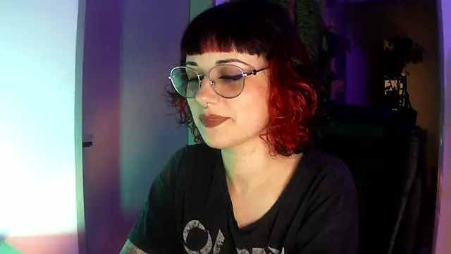 Snapshot of Acid_Girl_Ofc chatting on November 7, 2025, 3:50 am Acid Girl Ofc online show from November 7, 2025, 3:50 am