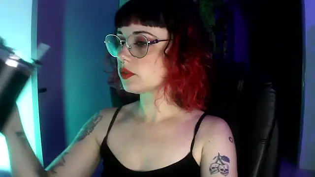 Snapshot of Acid_Girl_Ofc chatting on November 13, 2025, 3:38 am Acid Girl Ofc online show from November 13, 2025, 3:38 am