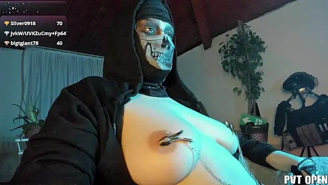 Snapshot of cos_operator chatting on February 24, 2026, 7:34 pm cos operator online show from February 24, 2026, 7:34 pm