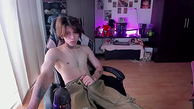 xIce Boy online show from April 16, 2026, 9:39 pm