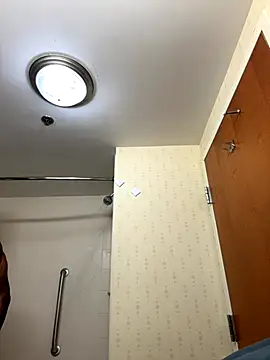 Foxdaguy online show from October 15, 2025, 4:01 am