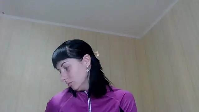 Snapshot of _Black-Panther_ chatting on October 6, 2025, 7:39 am Black-Panther online show from October 6, 2025, 7:39 am