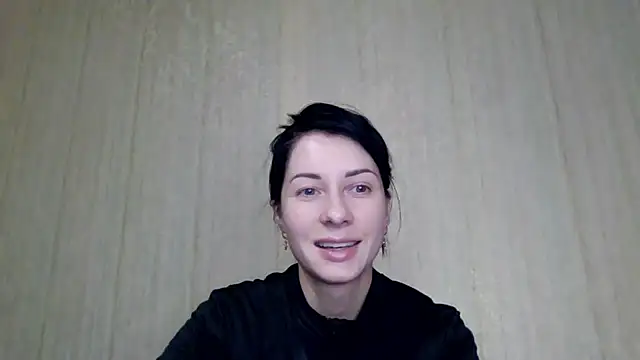 Snapshot of _Black-Panther_ chatting on October 19, 2025, 5:52 am Black-Panther online show from October 19, 2025, 5:52 am