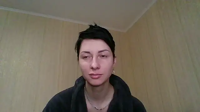 Snapshot of _Black-Panther_ chatting on November 6, 2025, 8:37 am Black-Panther online show from November 6, 2025, 8:37 am