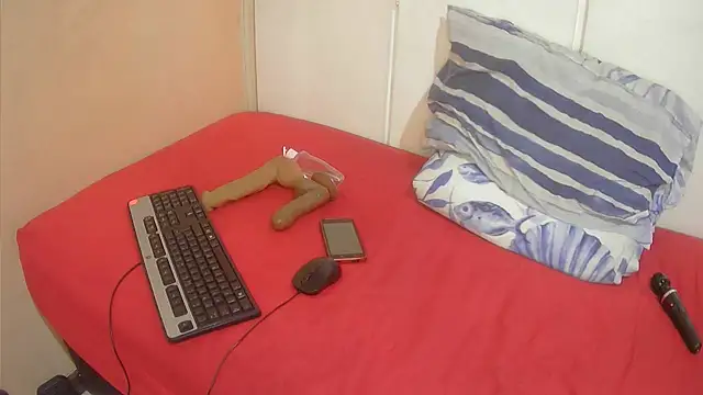 XhosaBoobs4U online show from October 26, 2025, 6:41 am