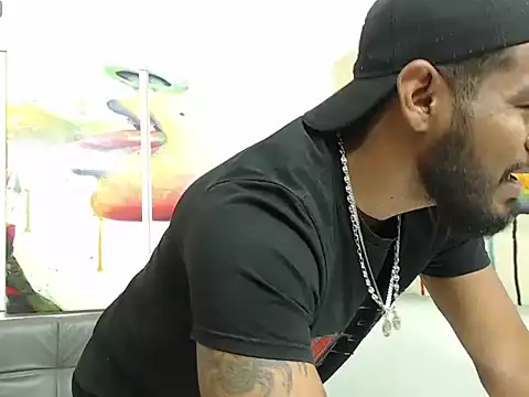 BladeFoxxx1 online show from October 19, 2025, 9:21 am